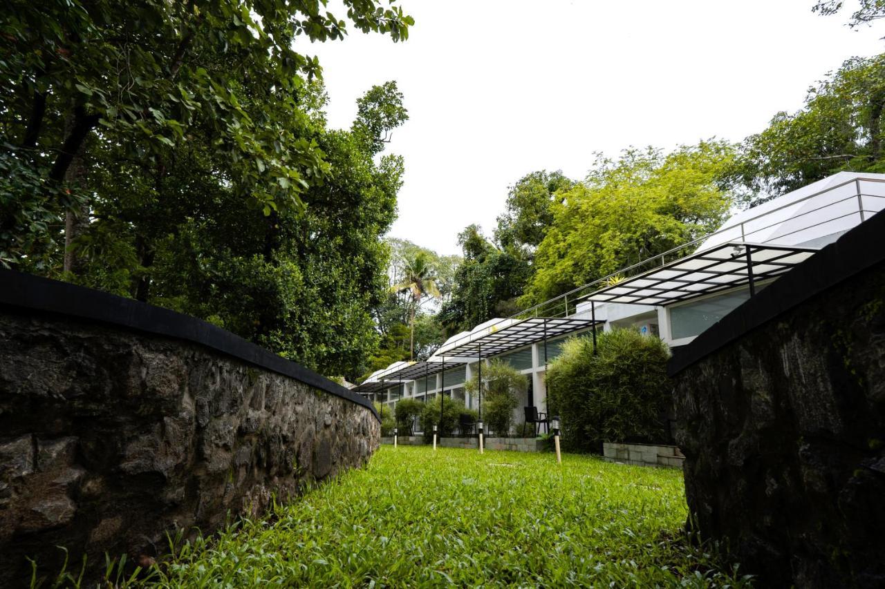 S River Resorts Kochi Buitenkant foto